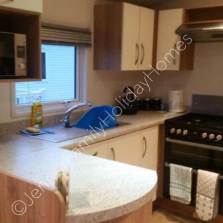 Jenner Family Holiday Homes At Tattershall Lakes Dogdyke Экстерьер фото