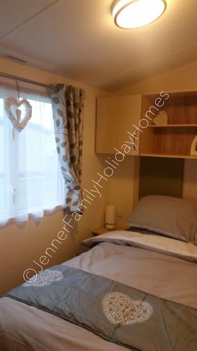 Jenner Family Holiday Homes At Tattershall Lakes Dogdyke Экстерьер фото